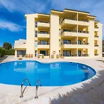 Apto Con Terraza 103 *